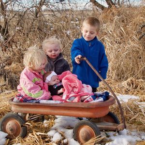 Meet your Posher, Sharlet